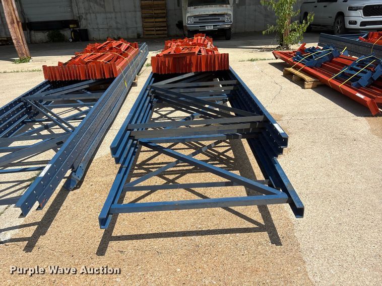 image for item EI5933 Pallet racking