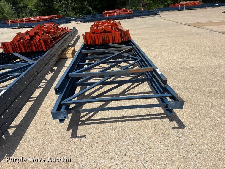 image for item EI5934 Pallet racking