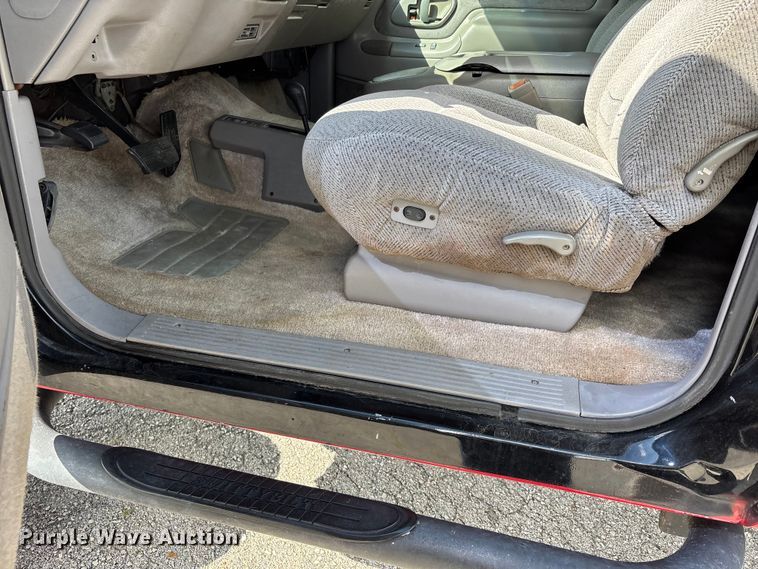 image for item EJ7836 1995 GMC Yukon SUV