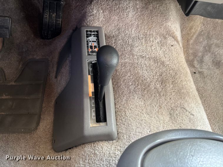 image for item EJ7836 1995 GMC Yukon SUV