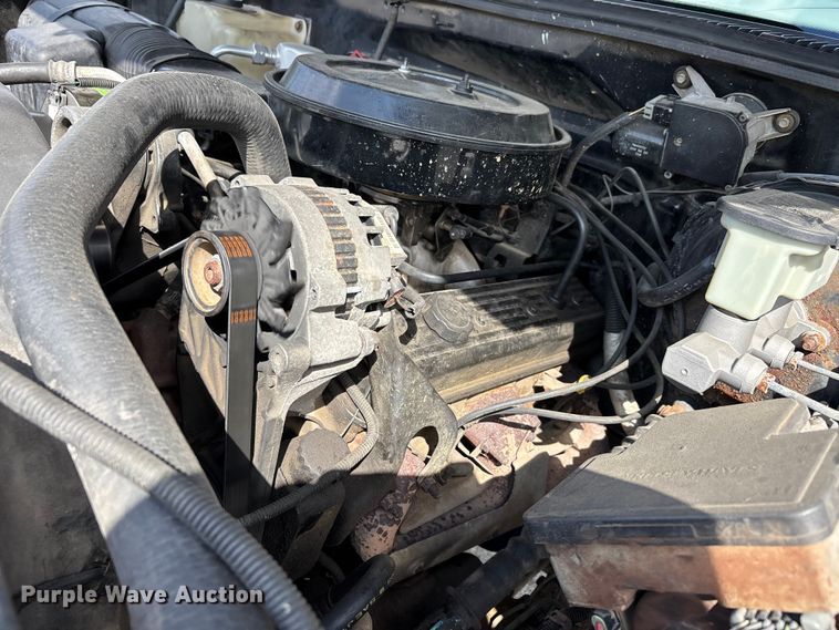 image for item EJ7836 1995 GMC Yukon SUV