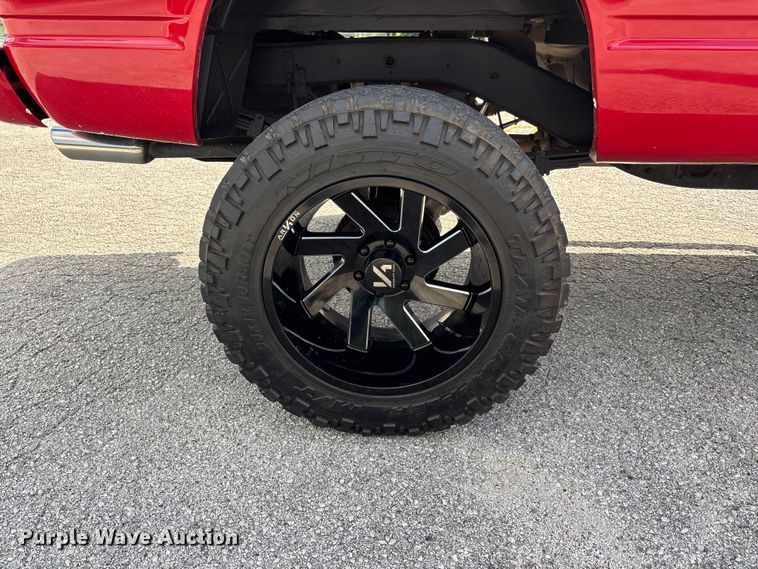 image for item EJ7836 1995 GMC Yukon SUV