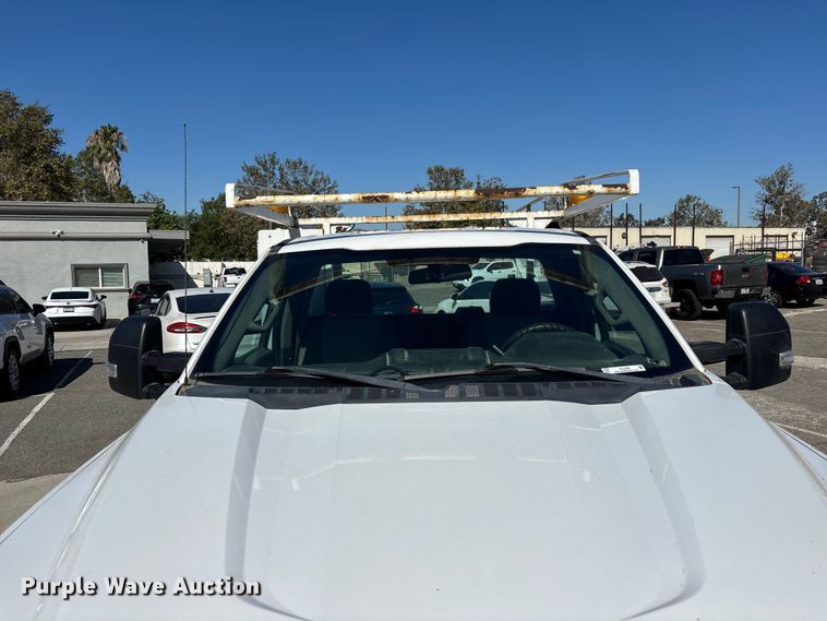 image for item EL2496 2018 Ford F250 utility bed pickup truck