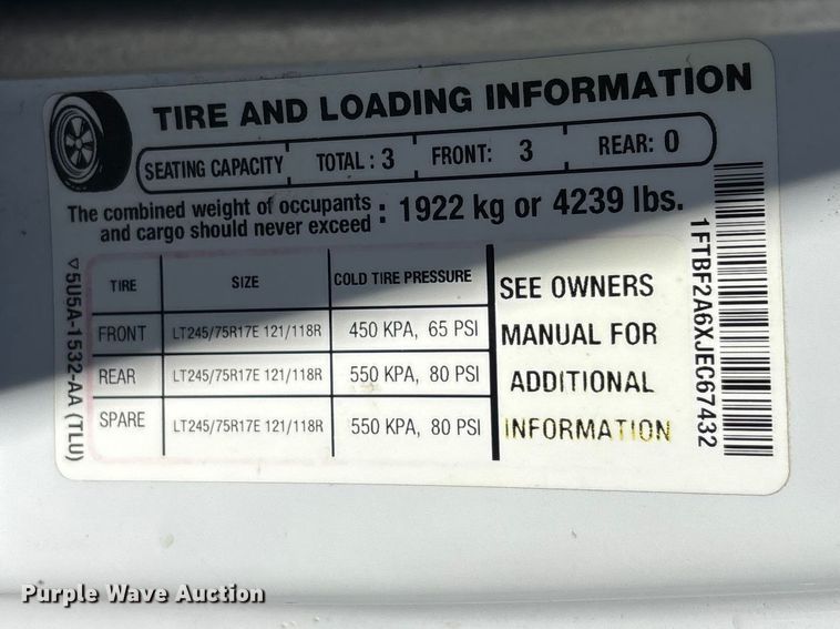 image for item EL2496 2018 Ford F250 utility bed pickup truck