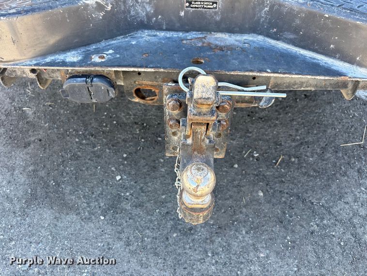 image for item EL2498 2018 Ford F250 Super Duty utility bed pickup truck