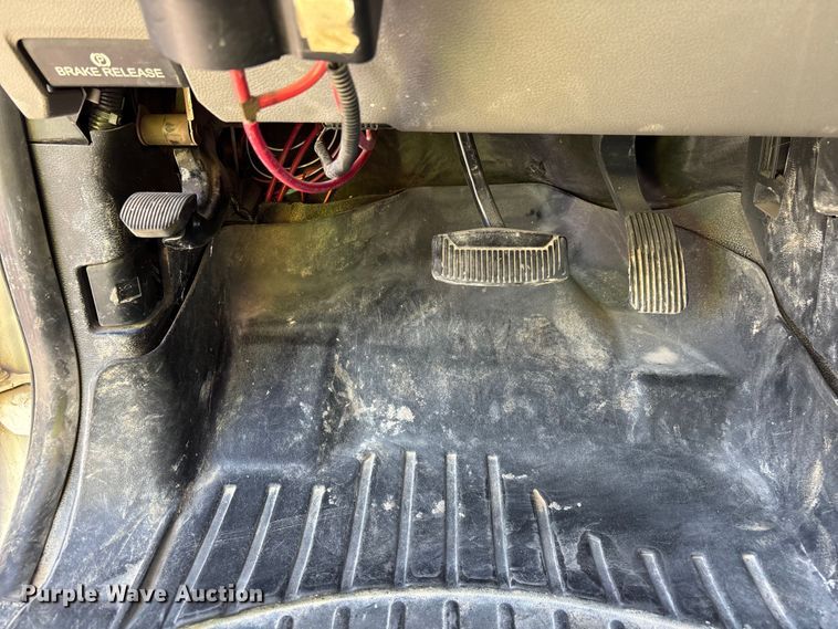 image for item EL2498 2018 Ford F250 Super Duty utility bed pickup truck