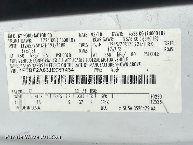 image for item EL2498 2018 Ford F250 Super Duty utility bed pickup truck
