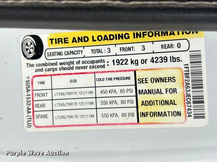 image for item EL2498 2018 Ford F250 Super Duty utility bed pickup truck