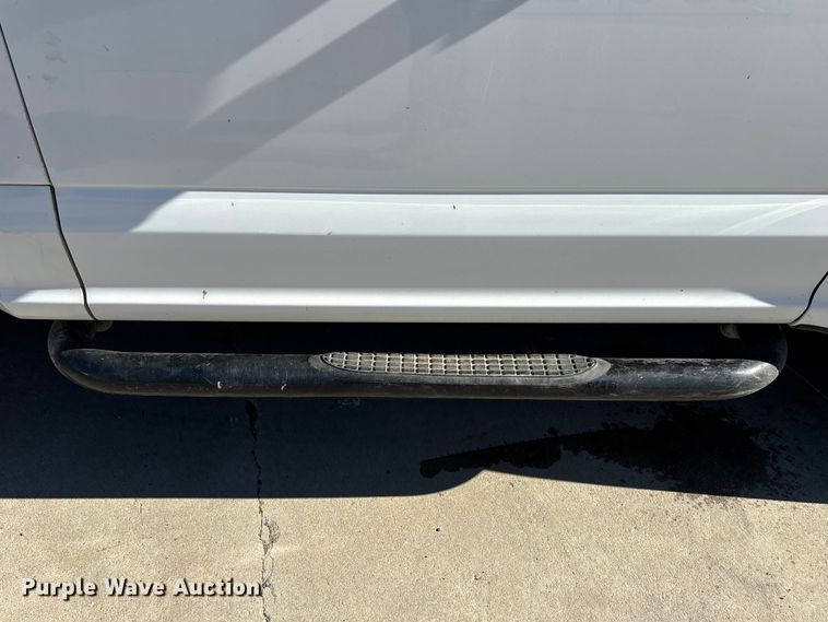 image for item EL2499 2019 Ford F250 Super Duty utility bed pickup truck