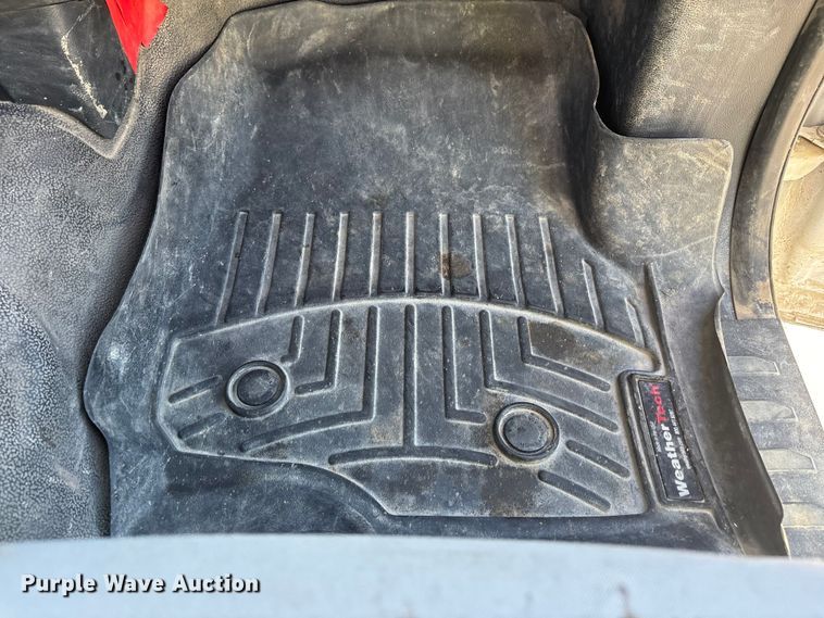 image for item EL2499 2019 Ford F250 Super Duty utility bed pickup truck