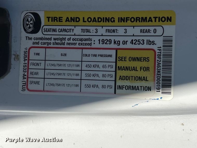 image for item EL2499 2019 Ford F250 Super Duty utility bed pickup truck