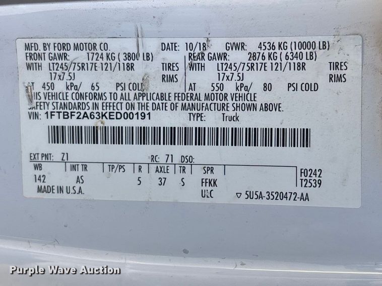 image for item EL2499 2019 Ford F250 Super Duty utility bed pickup truck