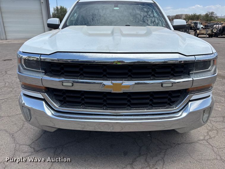 image for item EL2523 2019 Chevrolet Silverado 1500 Crew Cab pickup truck