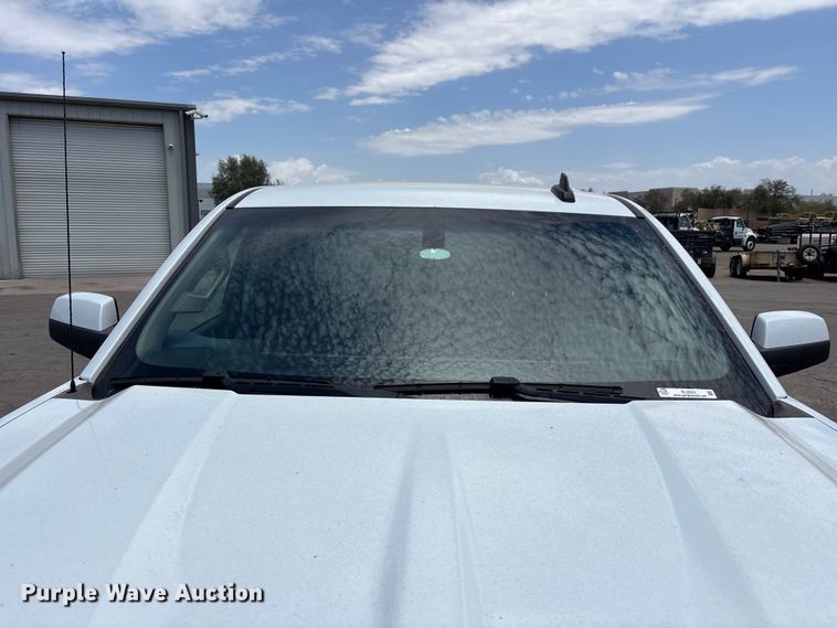 image for item EL2523 2019 Chevrolet Silverado 1500 Crew Cab pickup truck