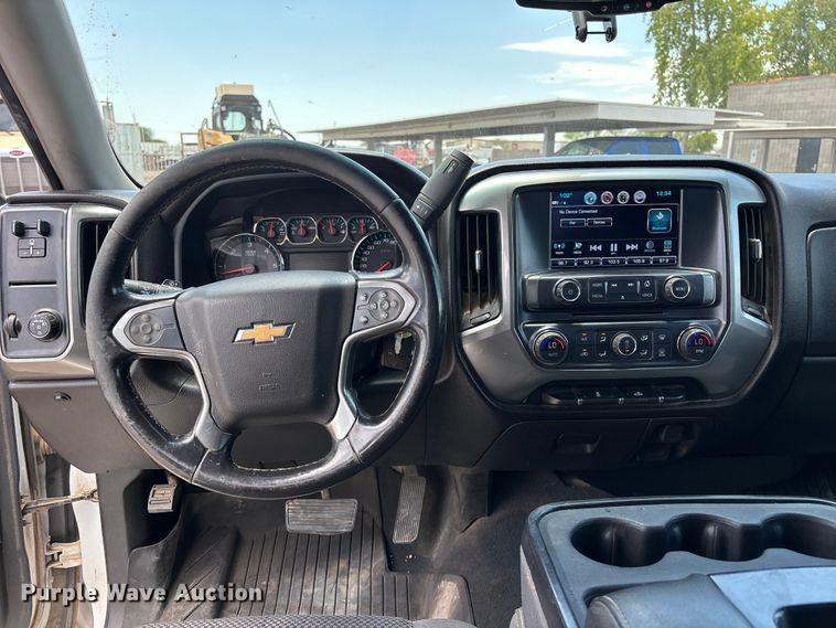 image for item EL2523 2019 Chevrolet Silverado 1500 Crew Cab pickup truck