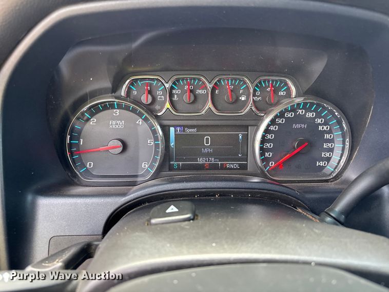 image for item EL2523 2019 Chevrolet Silverado 1500 Crew Cab pickup truck