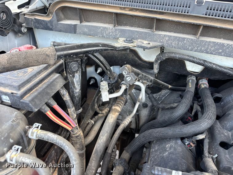 image for item EL2523 2019 Chevrolet Silverado 1500 Crew Cab pickup truck