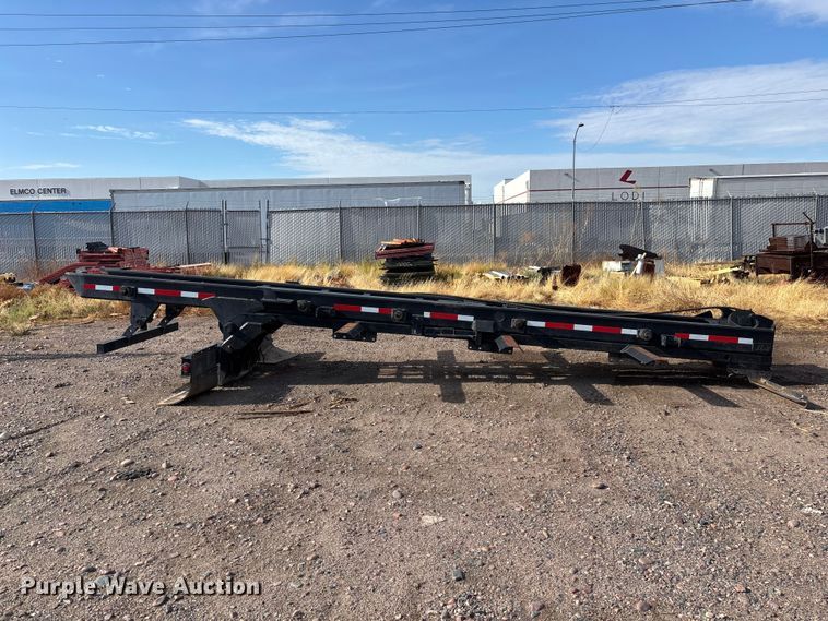 image for item EL2526 2018 Galbreath AF-0R-174 roll-off container bed