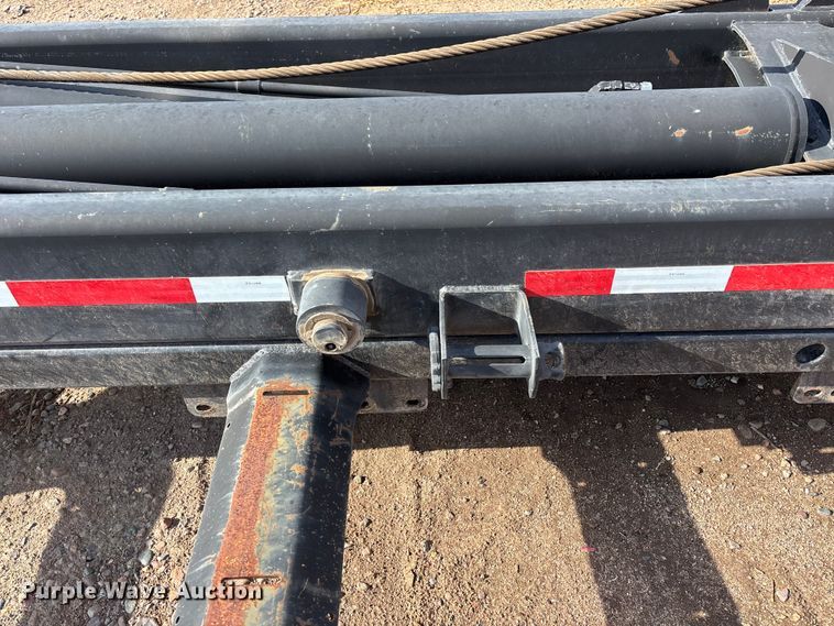 image for item EL2526 2018 Galbreath AF-0R-174 roll-off container bed
