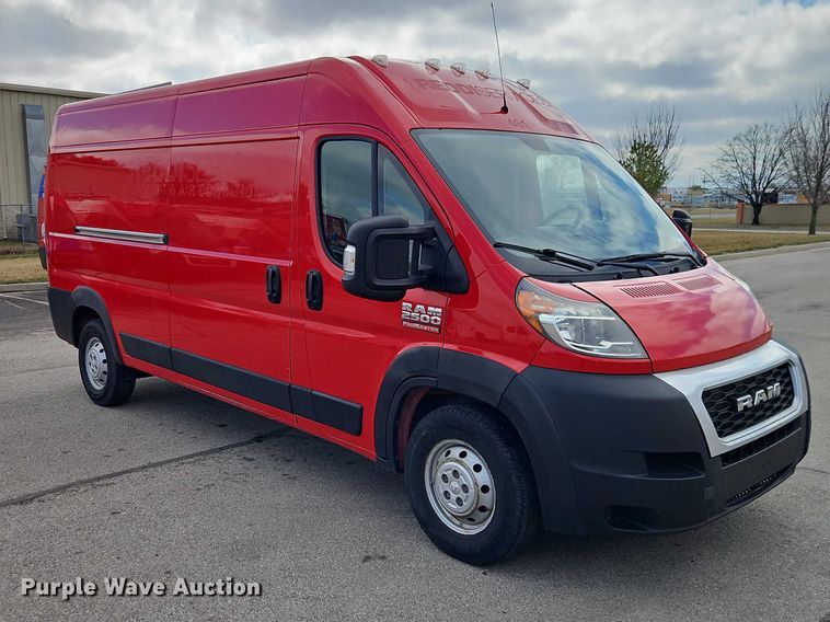 image for item EO7066 2019 RAM  Promaster 2500 van