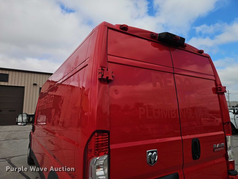 image for item EO7066 2019 RAM  Promaster 2500 van