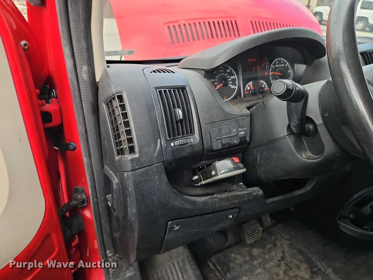 image for item EO7066 2019 RAM  Promaster 2500 van