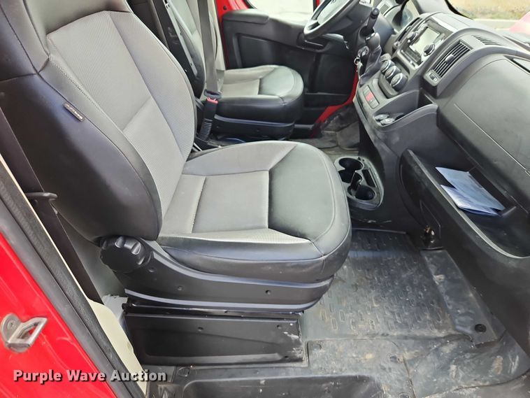 image for item EO7066 2019 RAM  Promaster 2500 van