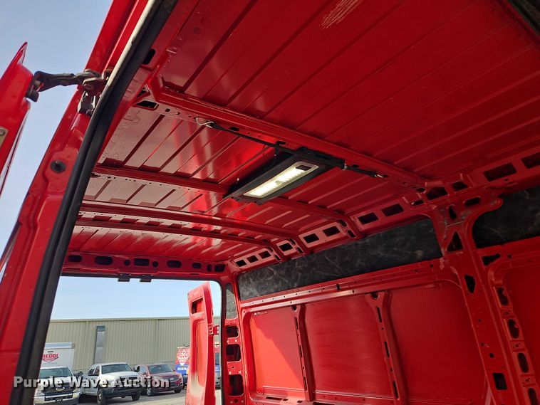 image for item EO7066 2019 RAM  Promaster 2500 van