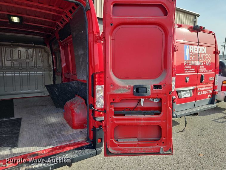 image for item EO7066 2019 RAM  Promaster 2500 van