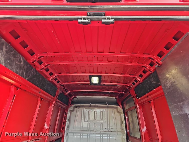 image for item EO7066 2019 RAM  Promaster 2500 van