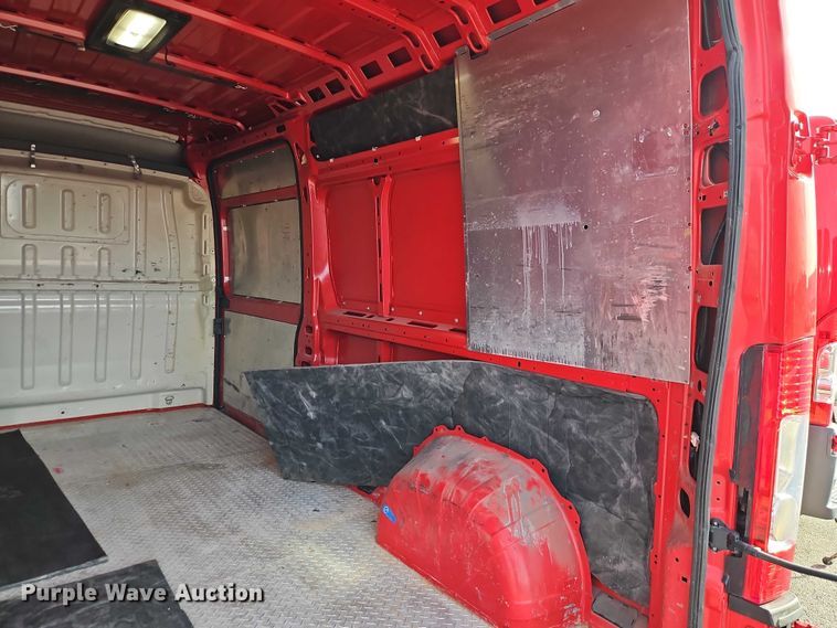 image for item EO7066 2019 RAM  Promaster 2500 van