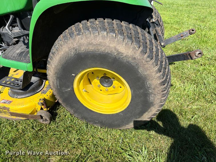 image for item EO8591 1999 John Deere 4200 MFWD tractor