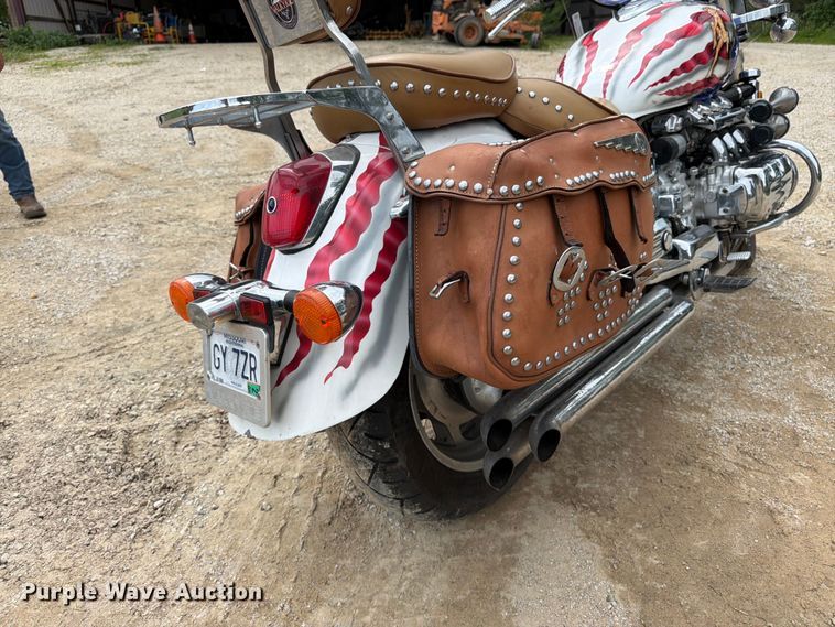 image for item EO8599 1997 Honda Valkyrie motorcycle