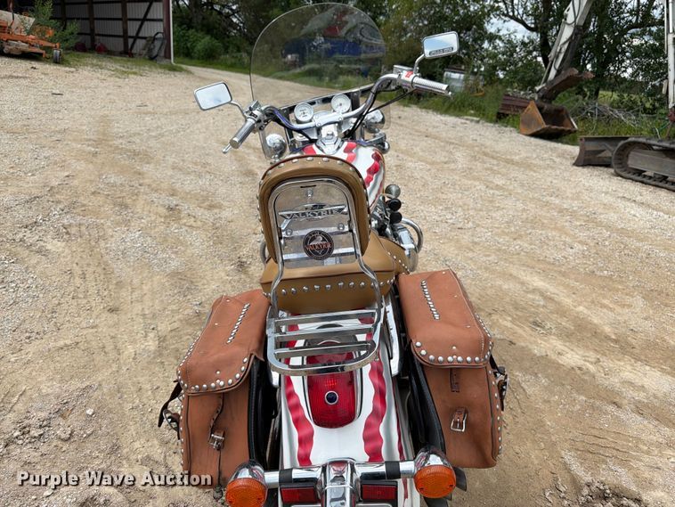 image for item EO8599 1997 Honda Valkyrie motorcycle