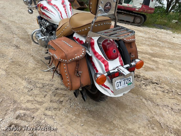 image for item EO8599 1997 Honda Valkyrie motorcycle