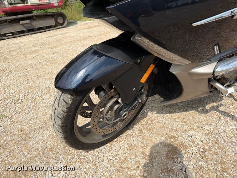 image for item EO8600 2012 BMW K1600GTL motorcycle