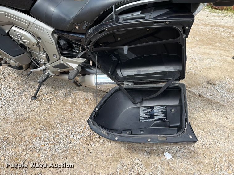 image for item EO8600 2012 BMW K1600GTL motorcycle