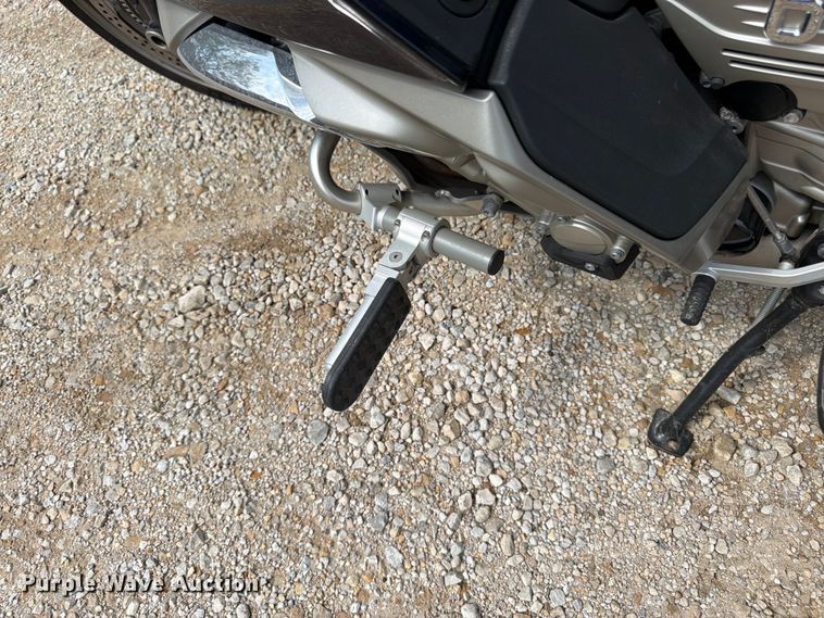 image for item EO8600 2012 BMW K1600GTL motorcycle