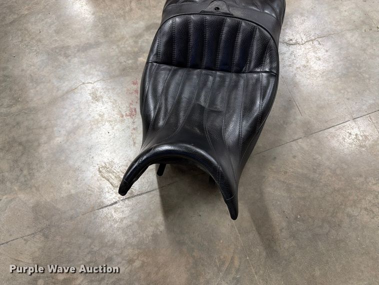 image for item EO8600 2012 BMW K1600GTL motorcycle