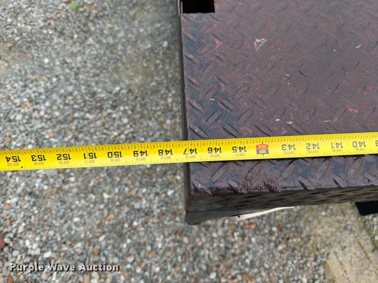 image for item EO8601 1995 Ford F350 XL flatbed pickup truck