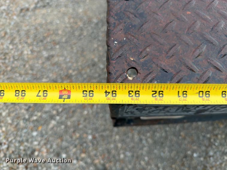 image for item EO8601 1995 Ford F350 XL flatbed pickup truck