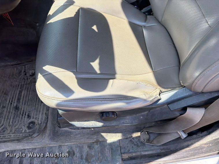 image for item EO8642 2017 Ford F250 Super Duty XL Crew Cab pickup truck