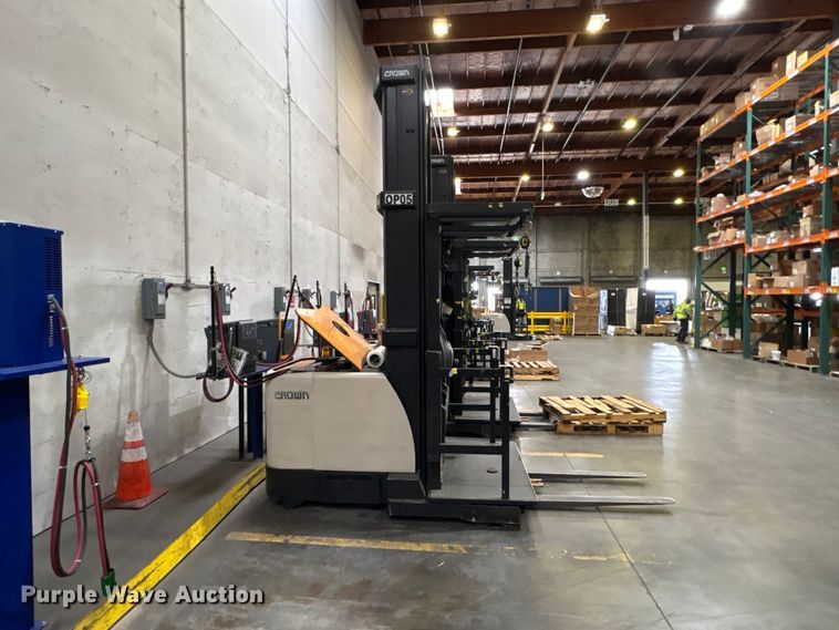 image for item EP3008 2016 Crown SP4050-30 order picker