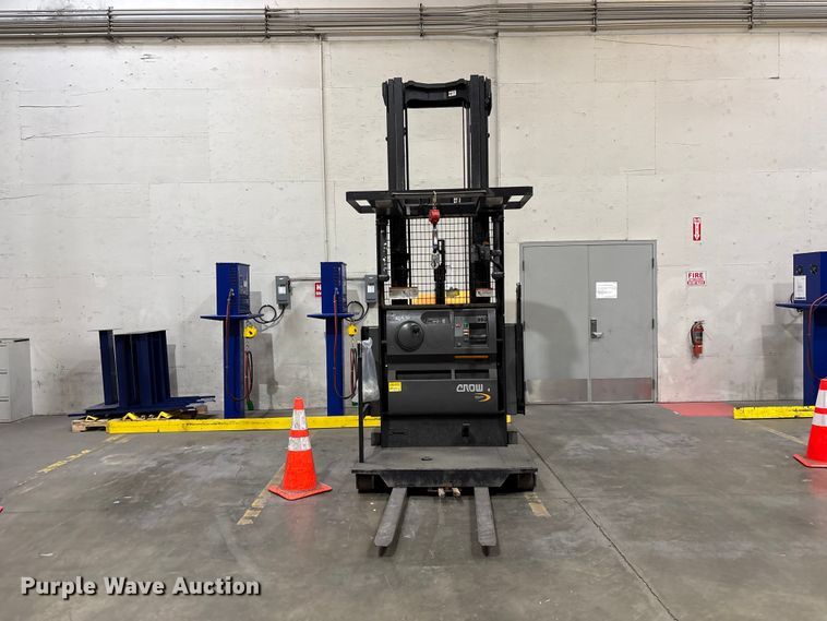 image for item EP3009 2016 Crown SP4050-30 order picker