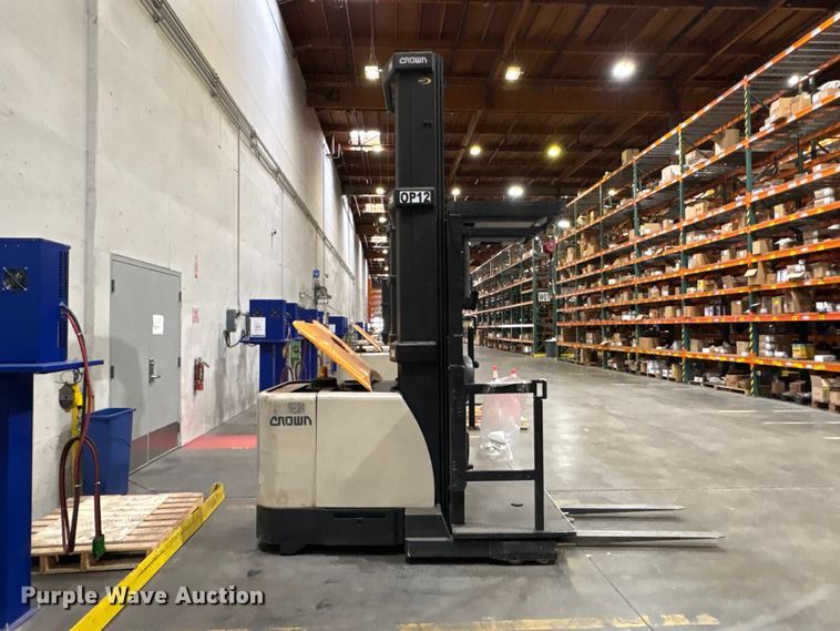 image for item EP3009 2016 Crown SP4050-30 order picker