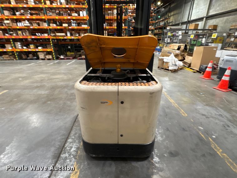 image for item EP3009 2016 Crown SP4050-30 order picker