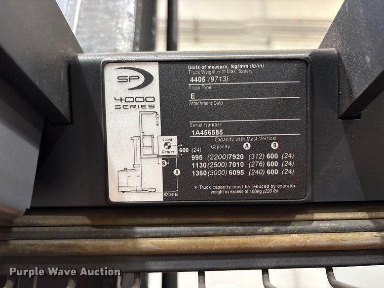 image for item EP3009 2016 Crown SP4050-30 order picker