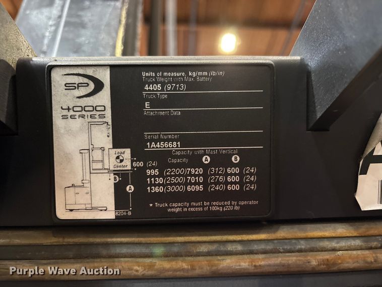 image for item EP3010 2016 Crown SP4050-30 order picker