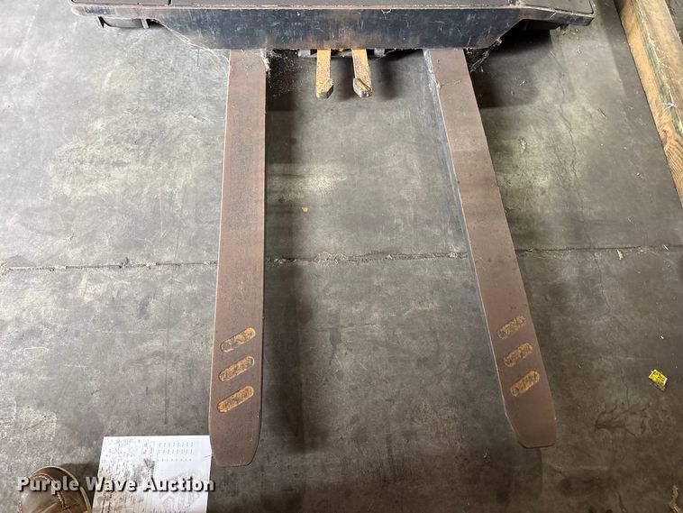 image for item EP3011 2018 Crown SP4050-30 order picker