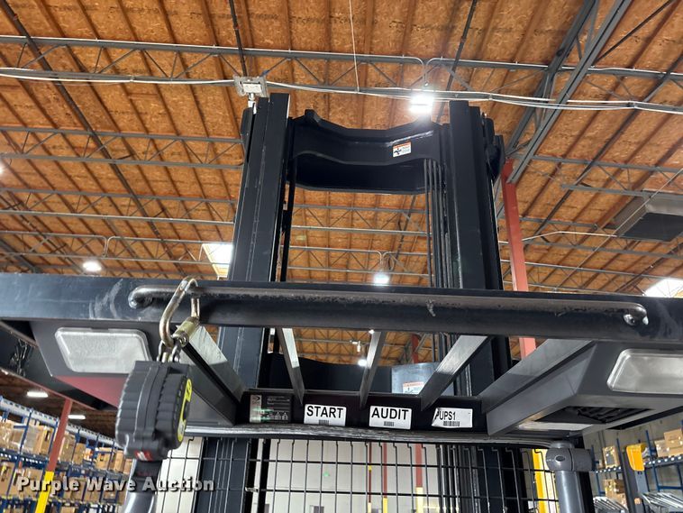 image for item EP3011 2018 Crown SP4050-30 order picker